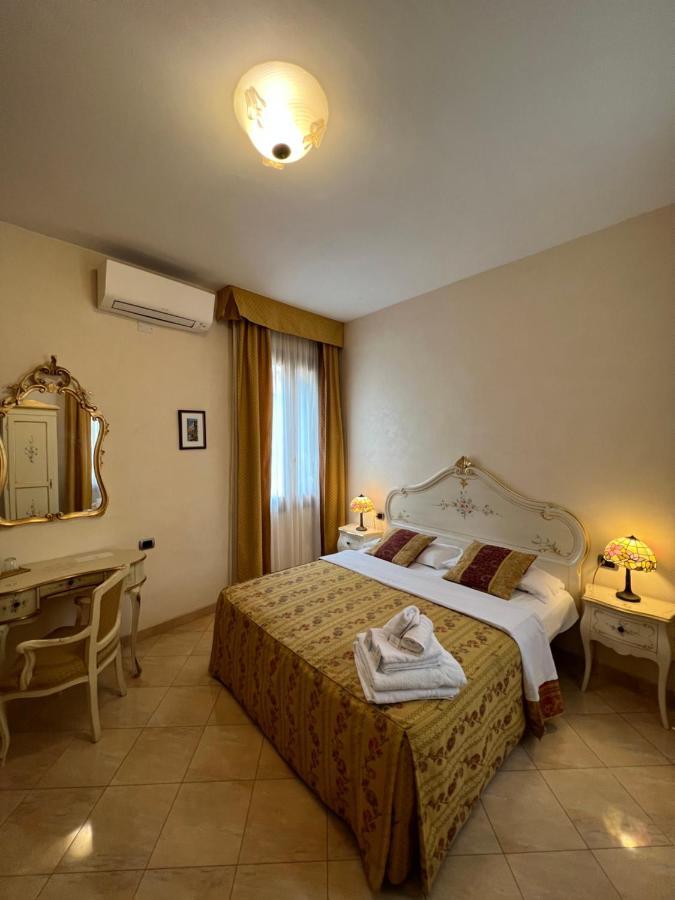 Angeles Inn Venice Ngoại thất bức ảnh